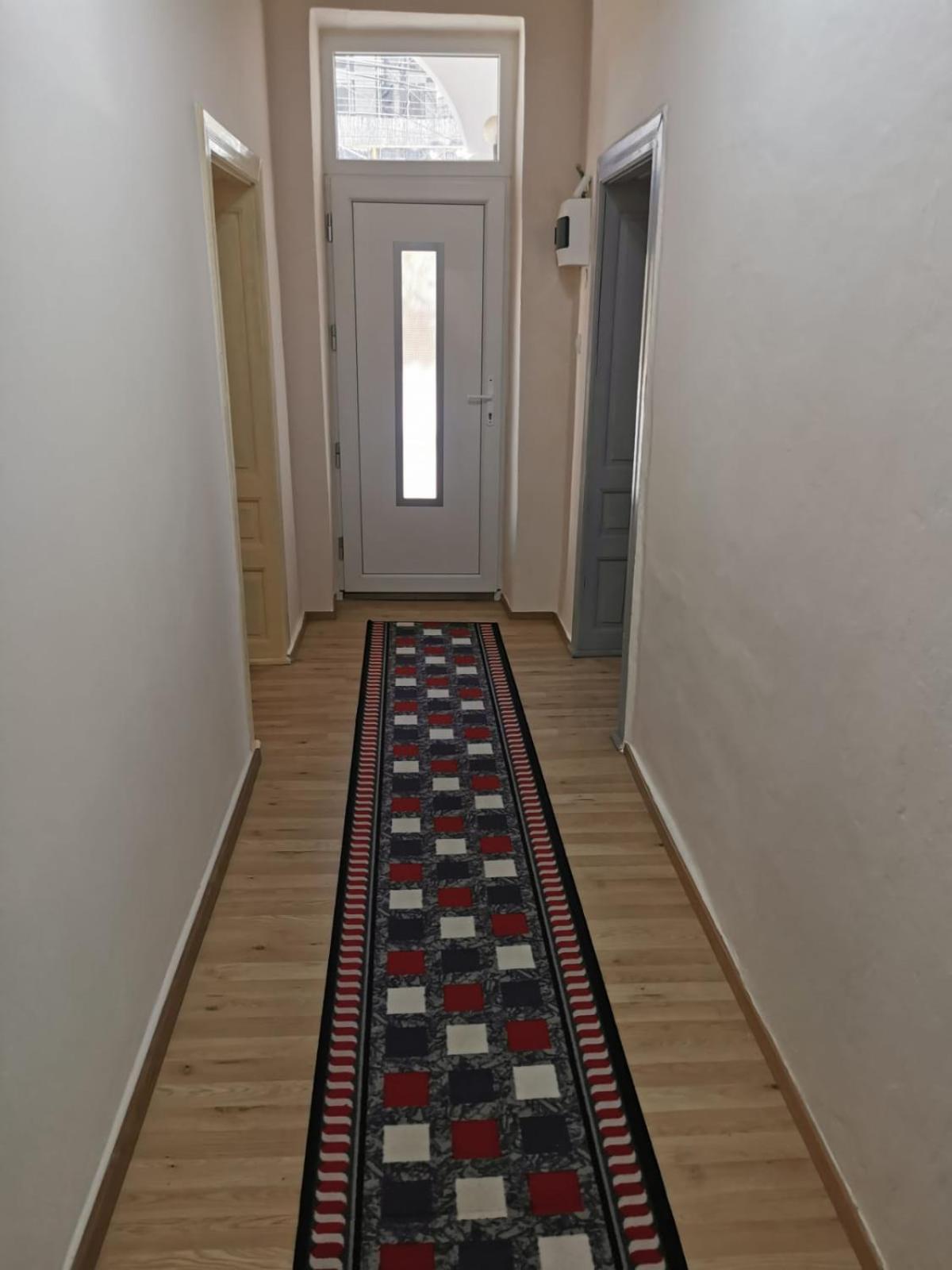 Gm Tirana Hostel Eksteriør bilde