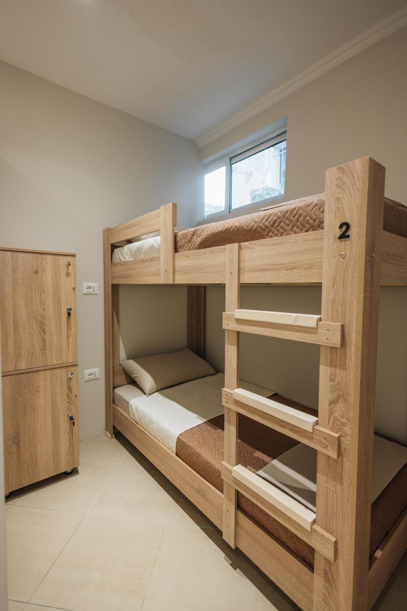 Gm Tirana Hostel Eksteriør bilde