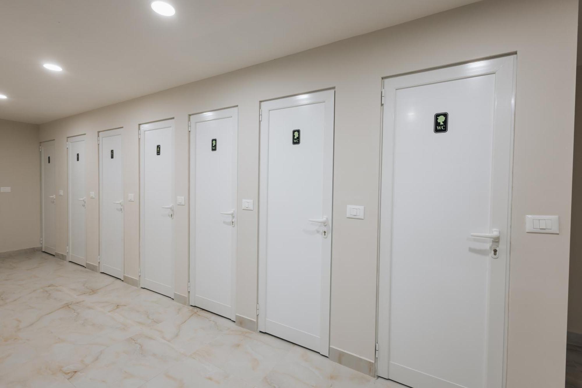 Gm Tirana Hostel Eksteriør bilde