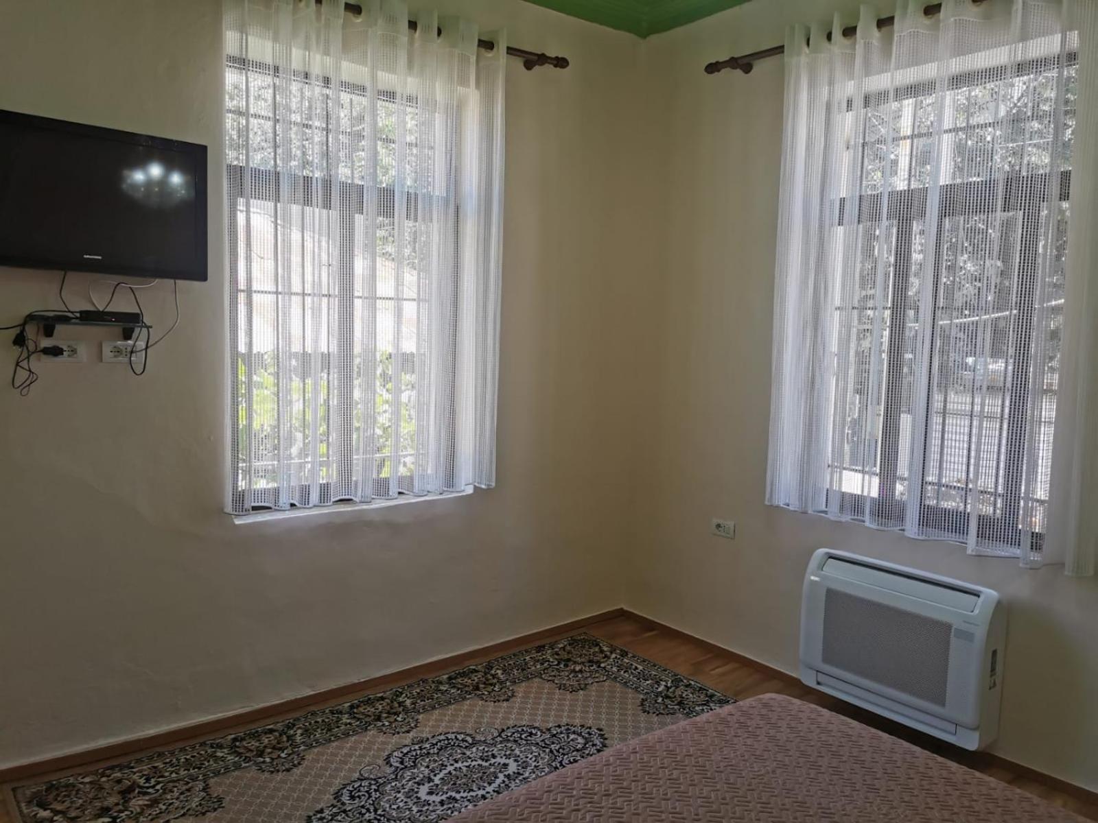 Gm Tirana Hostel Eksteriør bilde
